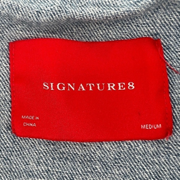 Signature8 Bleached Cropped Rough Hem Jean Jacket Size Medium Women's - Picture 2 of 5